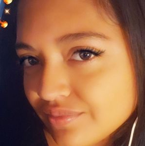 Meet your Posher, Karina